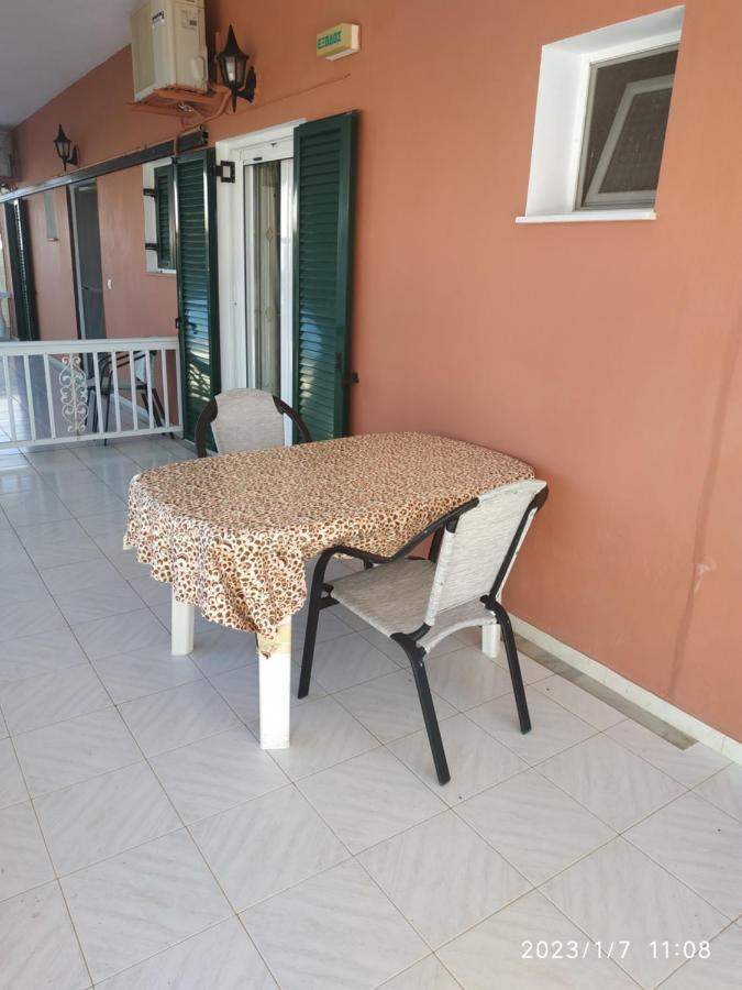 Gerekos Studios And Apartments Agios Georgios  Dış mekan fotoğraf