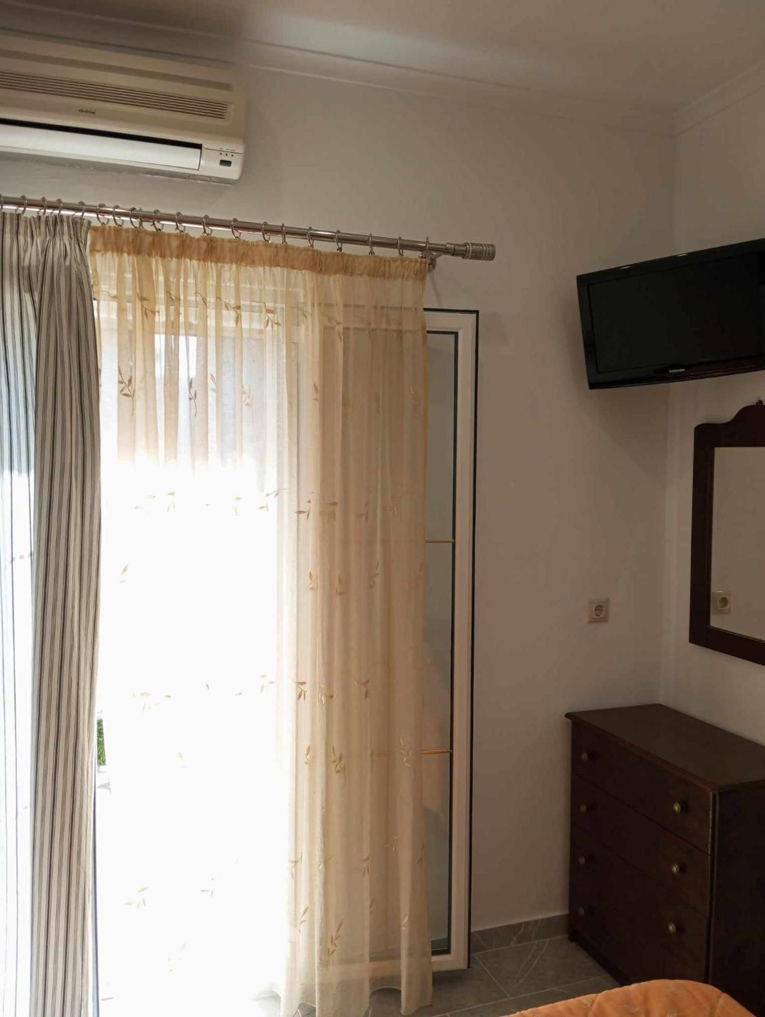Gerekos Studios And Apartments Agios Georgios  Dış mekan fotoğraf