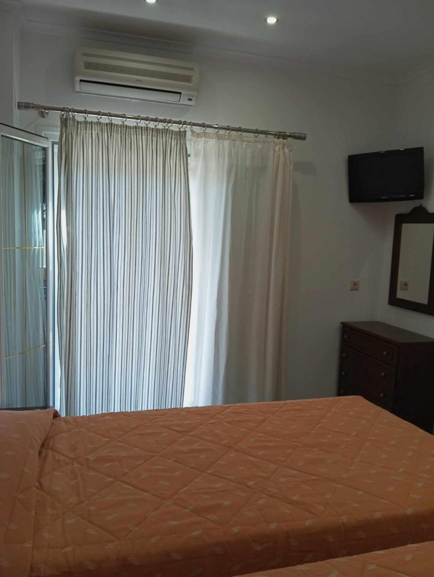 Gerekos Studios And Apartments Agios Georgios  Dış mekan fotoğraf