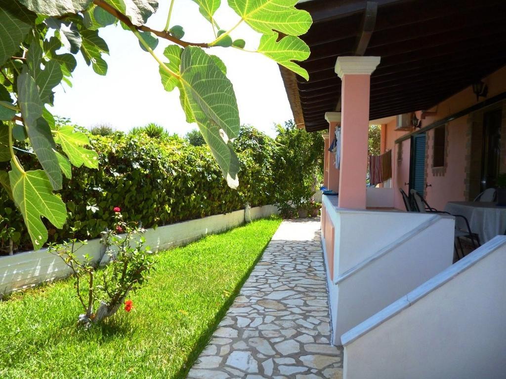 Gerekos Studios And Apartments Agios Georgios  Dış mekan fotoğraf