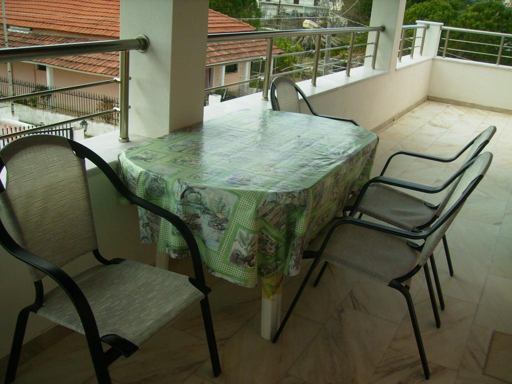Gerekos Studios And Apartments Agios Georgios  Dış mekan fotoğraf