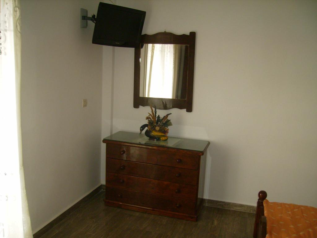 Gerekos Studios And Apartments Agios Georgios  Dış mekan fotoğraf